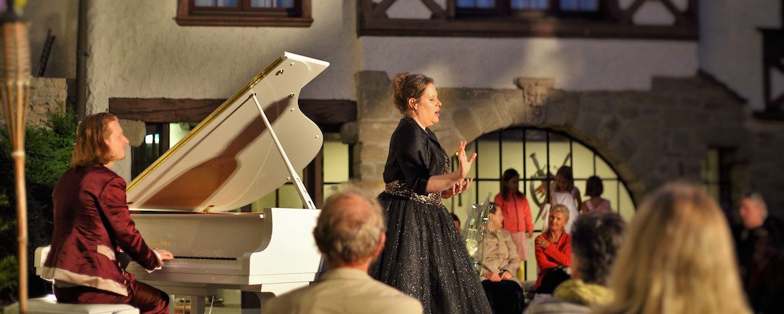 Open Air Castle Garden Concert at Château Gütsch as of 16 July 2016