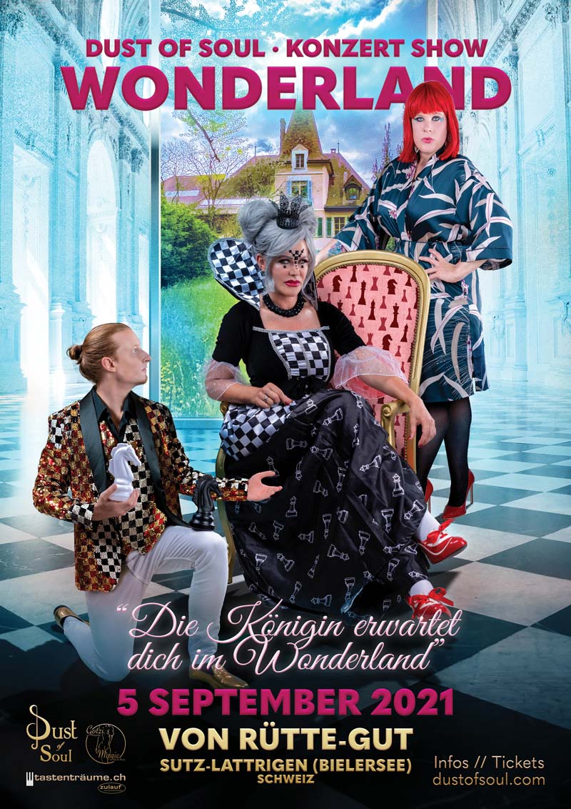 Wonderland Queen Poster