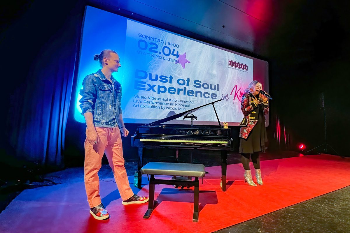 Dust of Soul Experience in Cinema with Art Exhibition
